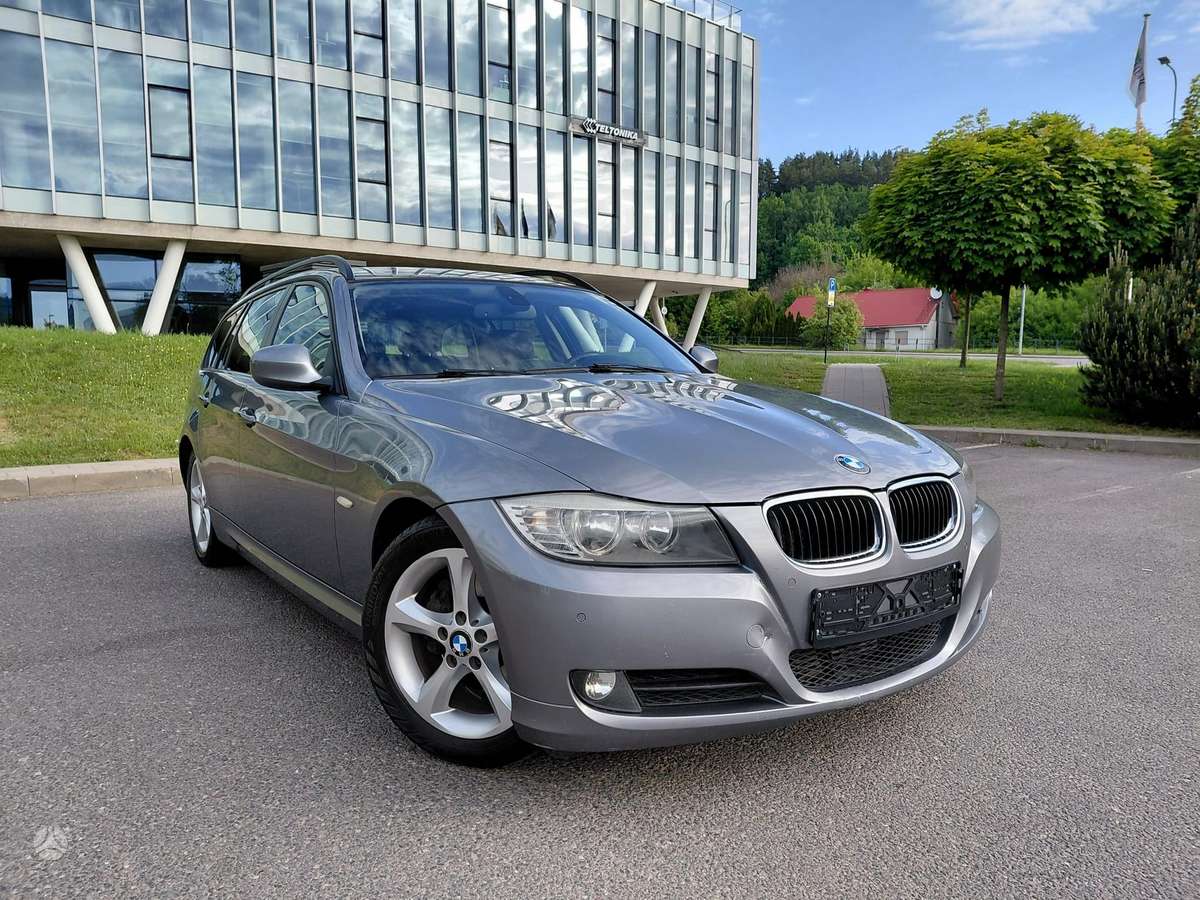 BMW 320, 2.0 l., Универсал