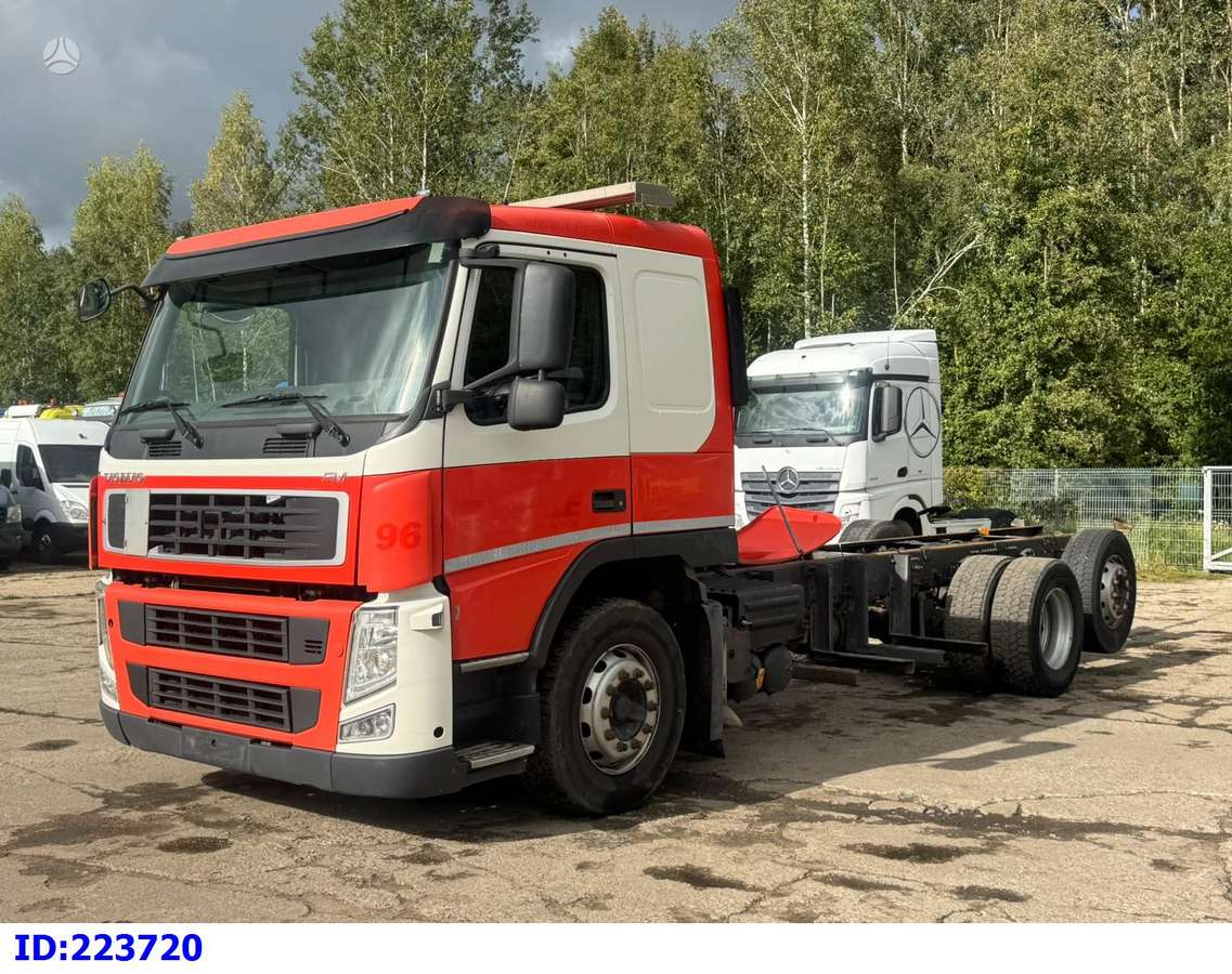 Volvo FM13 460 6x2 Euro5, шасси