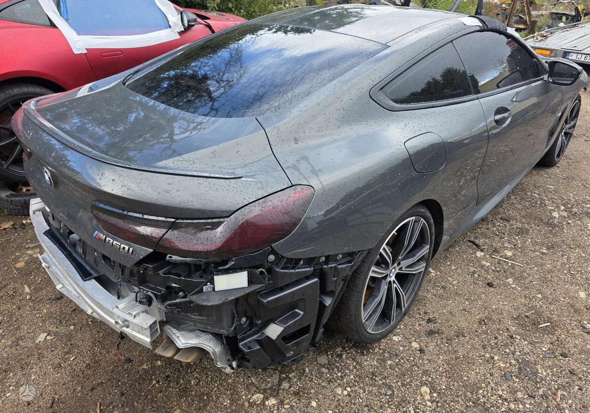BMW M850, 4.4 l., coupe
