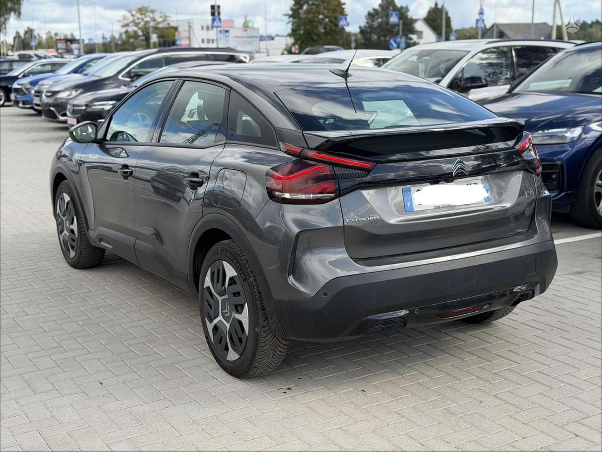 Citroen C4, 1.5 l., hatchback