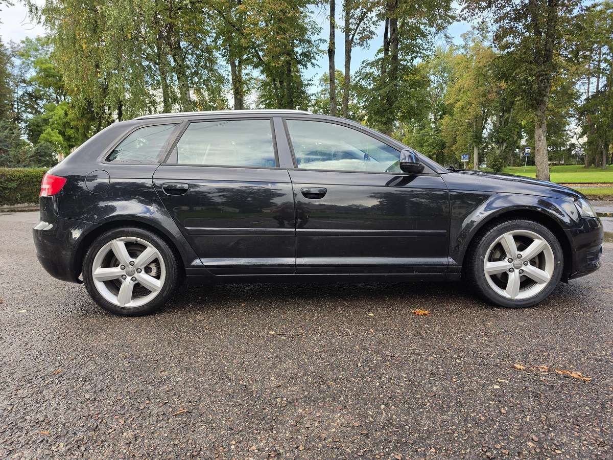 Audi A3, 2.0 l., Хэтчбек
