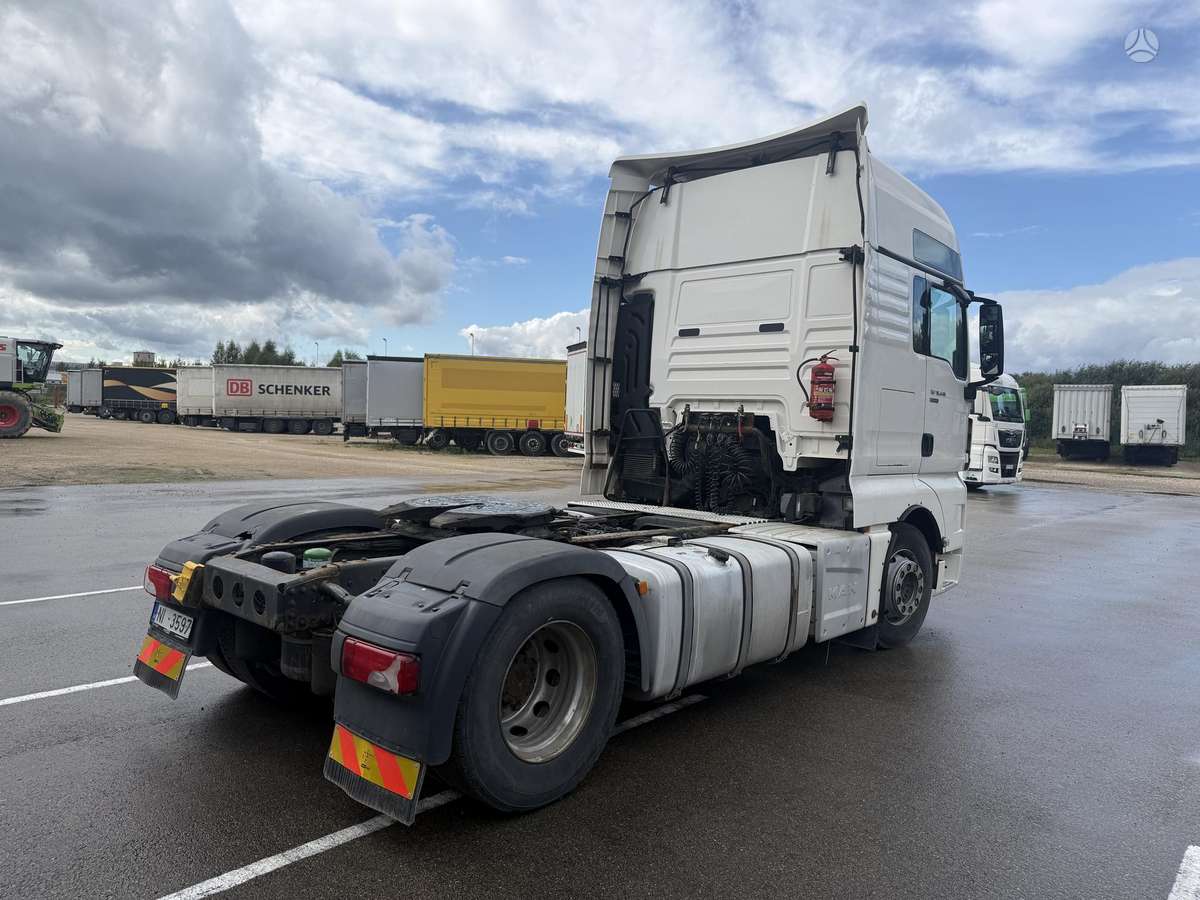 MAN TGX440, double sleeper