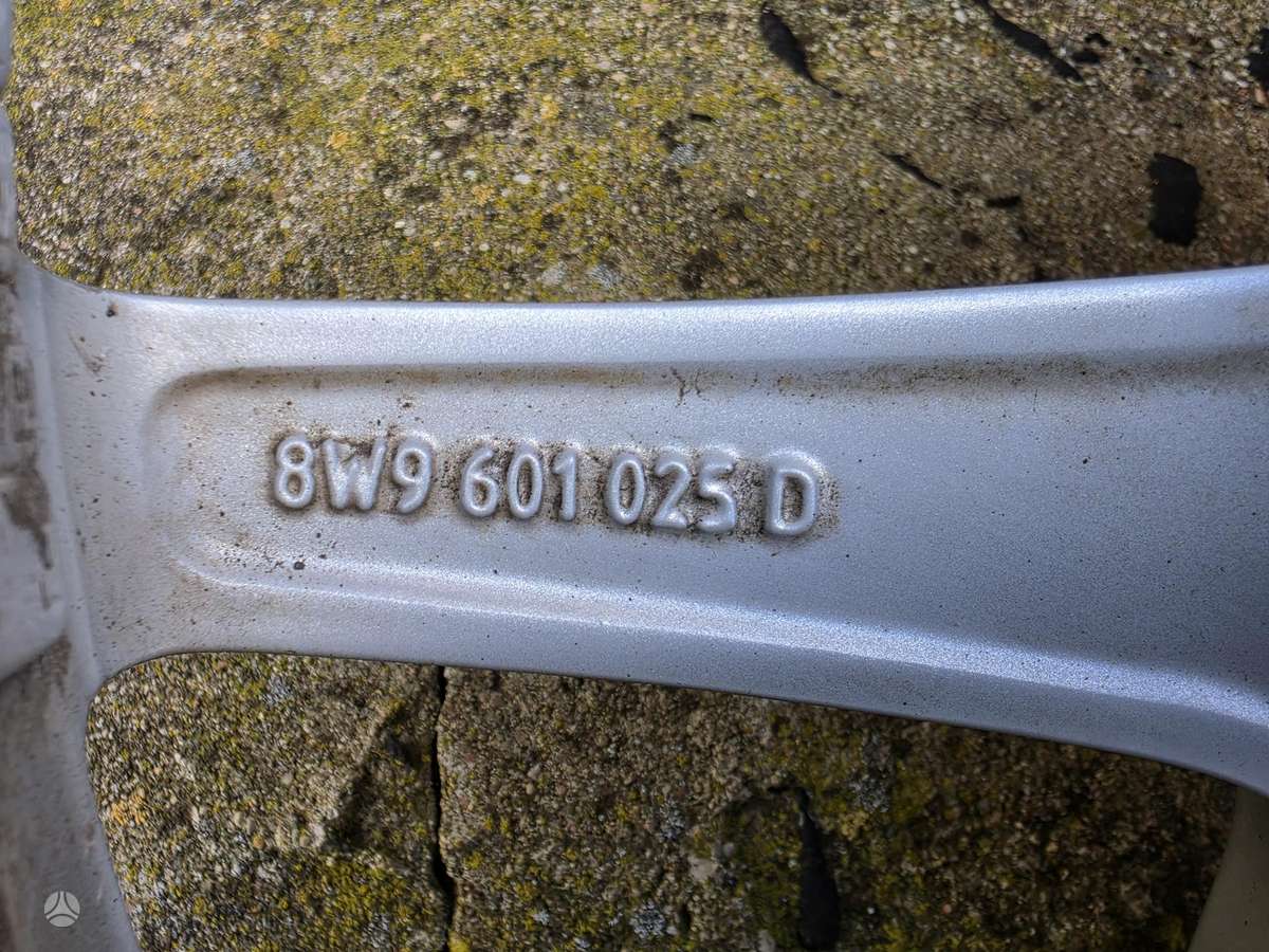 Audi 8W9601025D, легкосплавные , R17