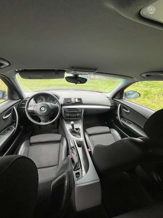 BMW 118, 2.0 l., Хэтчбек
