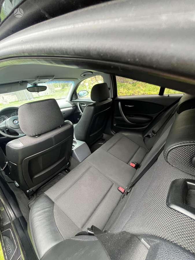 BMW 118, 2.0 l., Хэтчбек