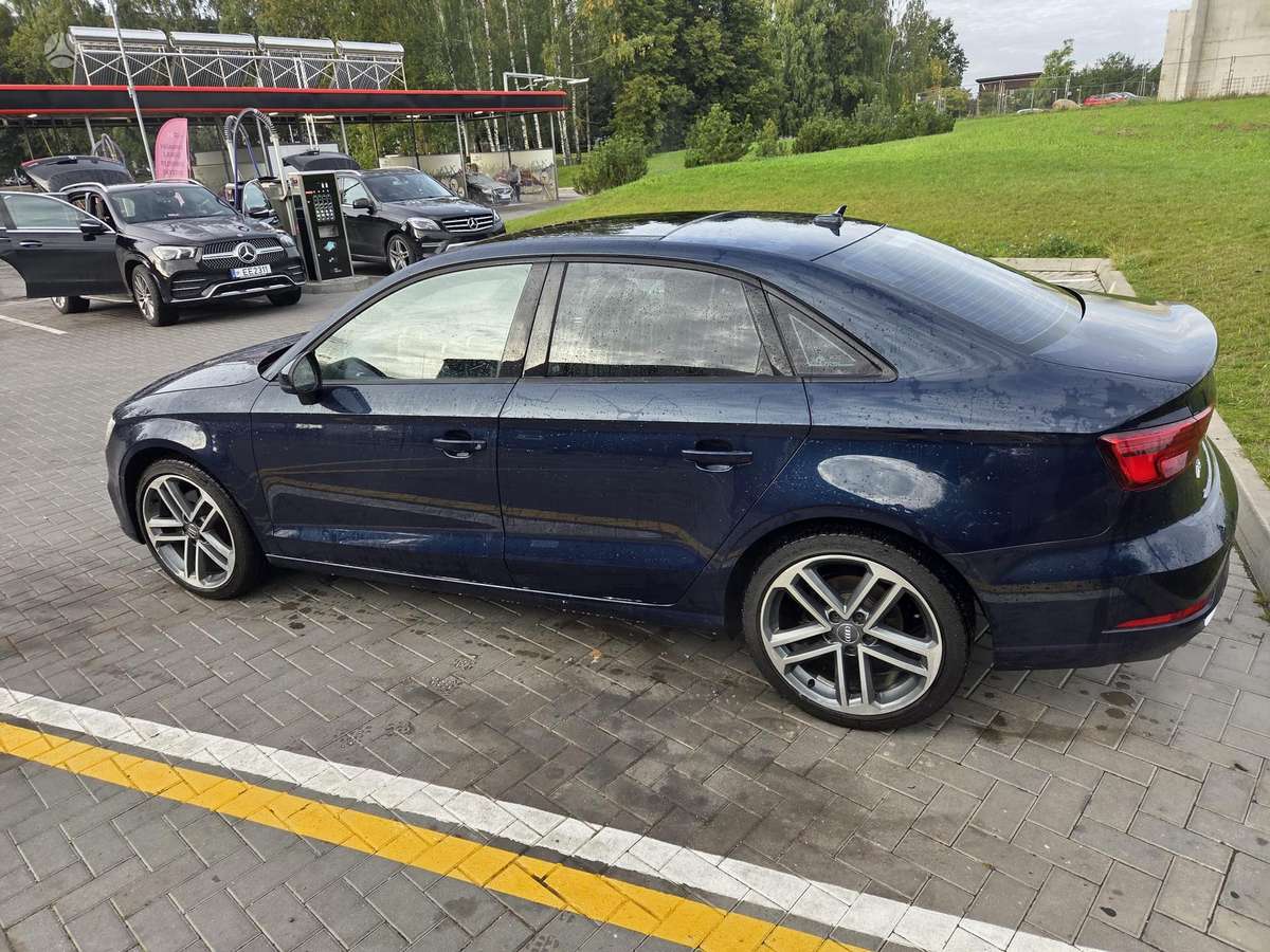 Audi A3, 2.0 l., sedanas