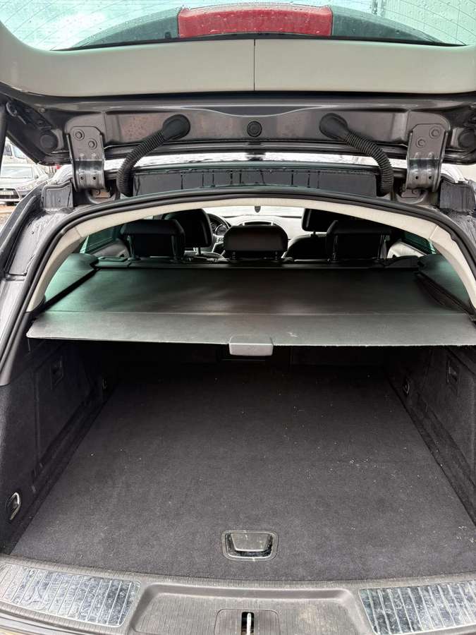 Opel Insignia, 2.0 l., wagon