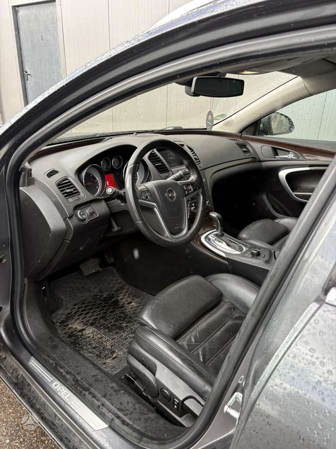 Opel Insignia, 2.0 l., wagon