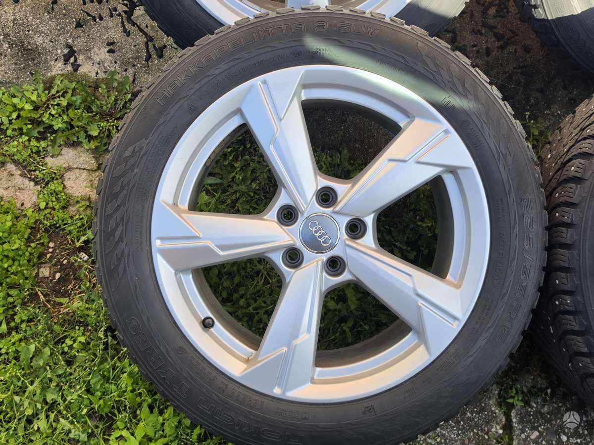 Audi 4K0601025D, lengvojo lydinio, R18