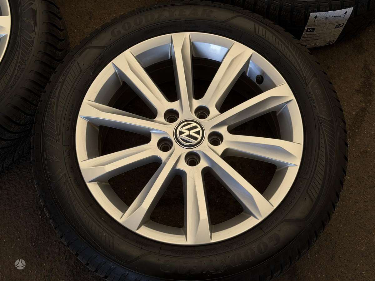 Volkswagen Passat, light alloy, R17