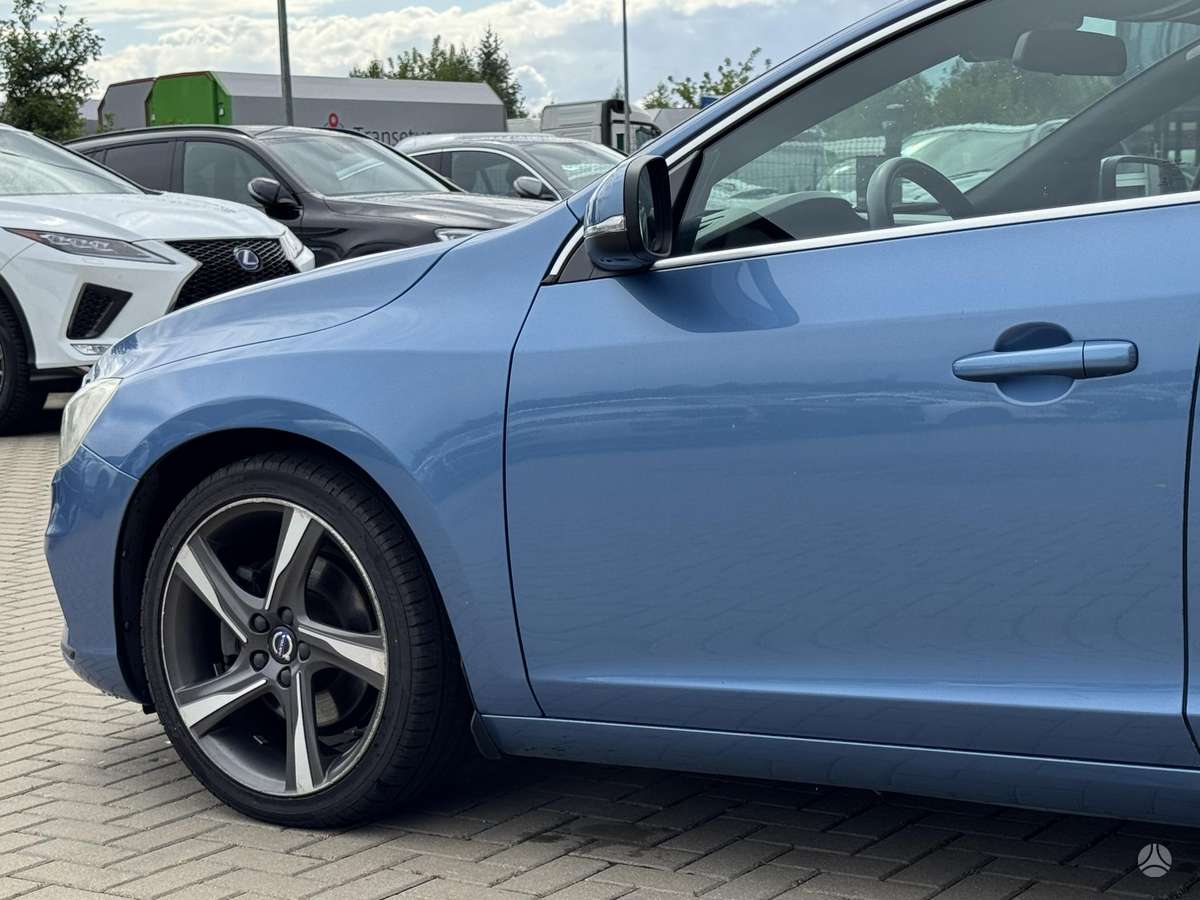 Volvo V60, 2.0 l., Универсал
