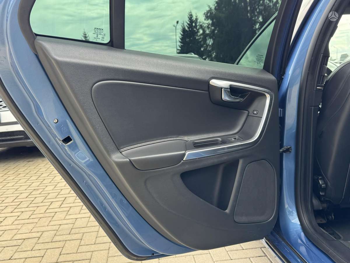 Volvo V60, 2.0 l., Универсал