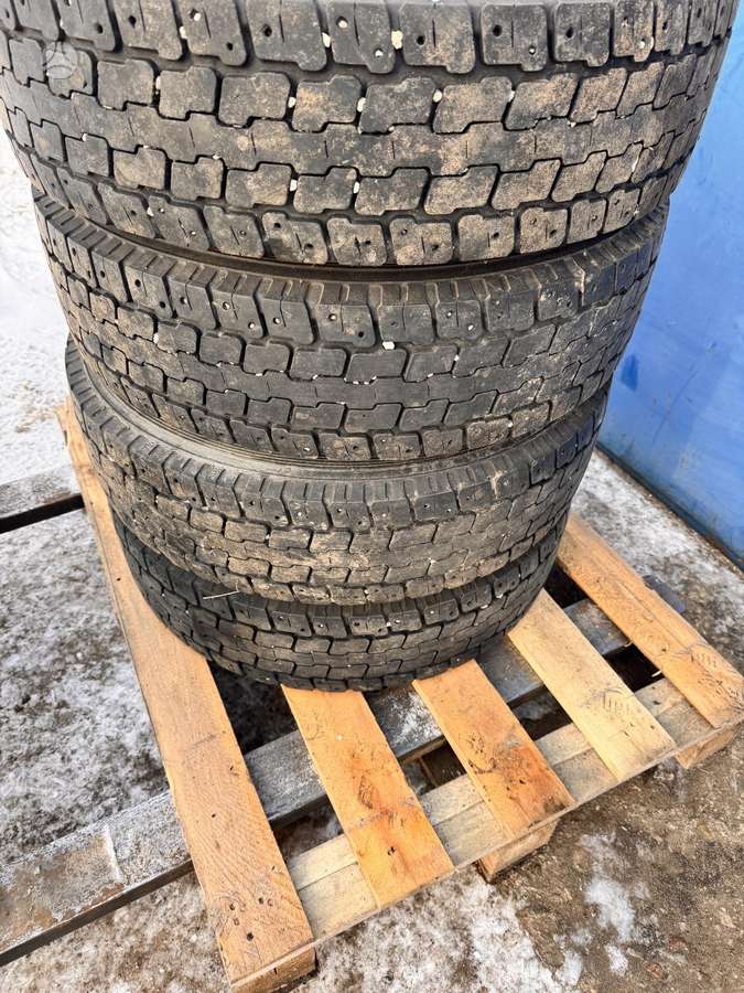 Uniroyal T6000, universalios 205/75 R17,5