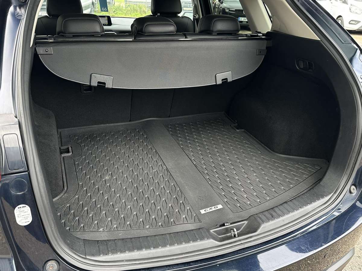 Mazda CX-5, 2.5 l., off-road / crossover
