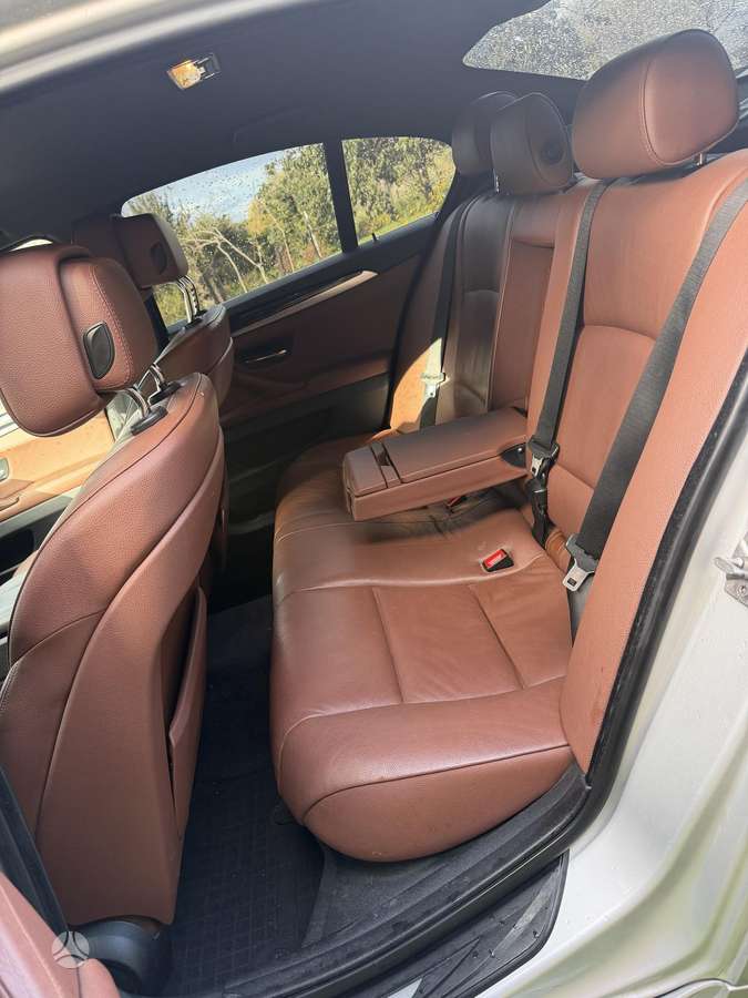 BMW 520, 2.0 l., sedanas