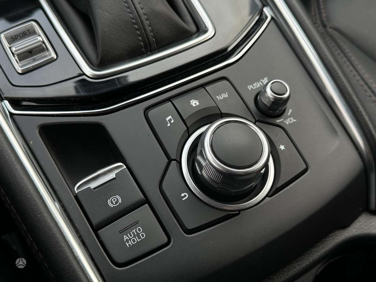 Mazda CX-5, 2.5 l., off-road / crossover