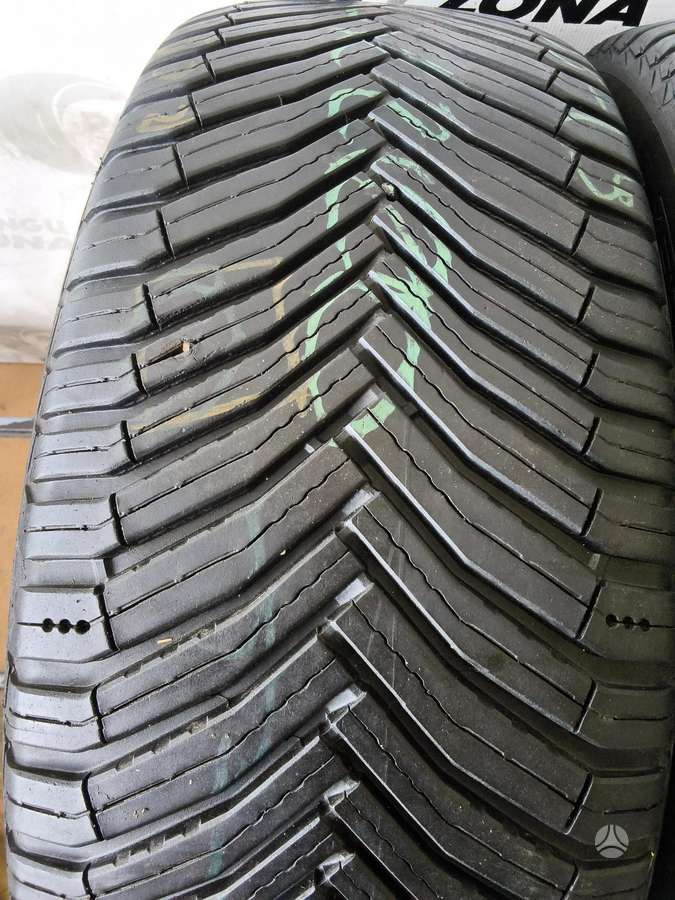 Michelin CrossClimate 2 SUV, winter 225/55 R19