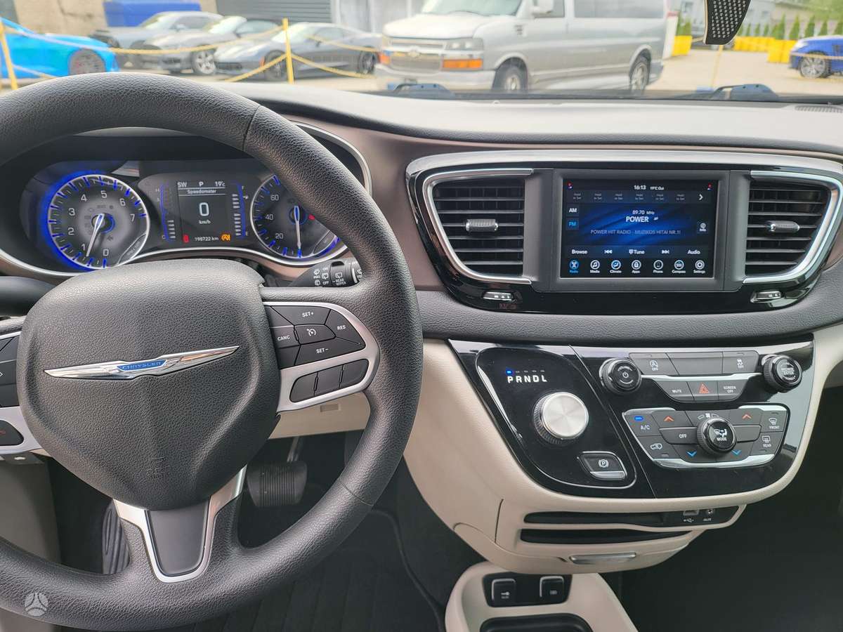 Chrysler Pacifica, 3.6 l., Универсал