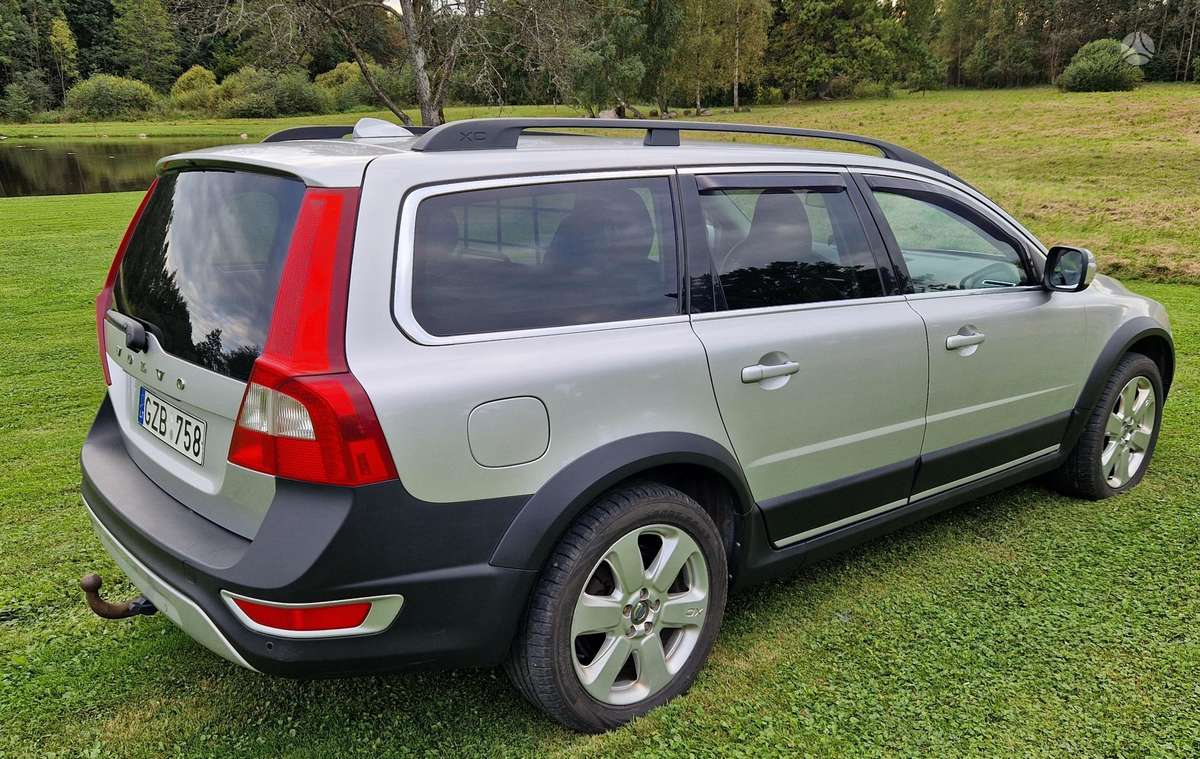 Volvo XC70, 2.4 l., Универсал