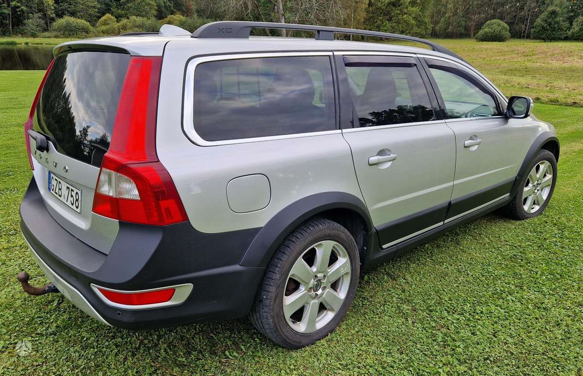 Volvo XC70, 2.4 l., Универсал