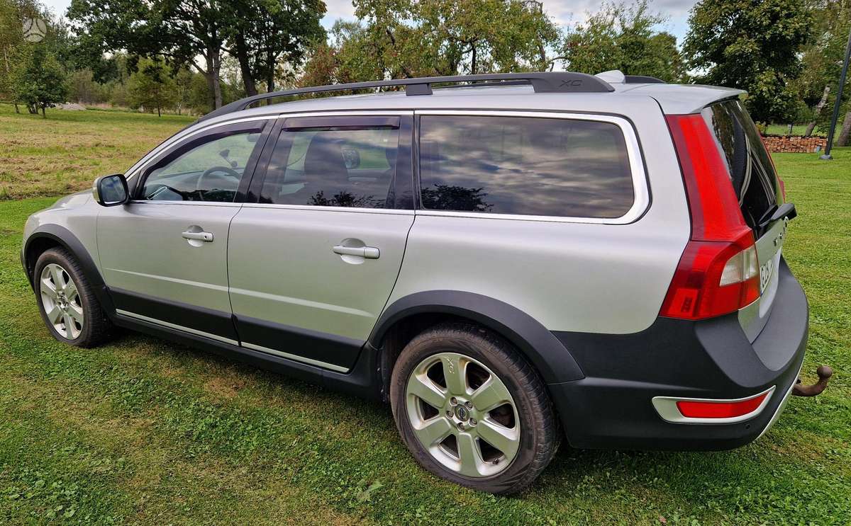 Volvo XC70, 2.4 l., Универсал