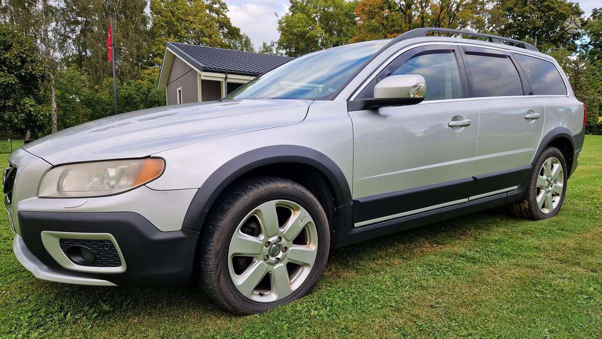 Volvo XC70, 2.4 l., Универсал