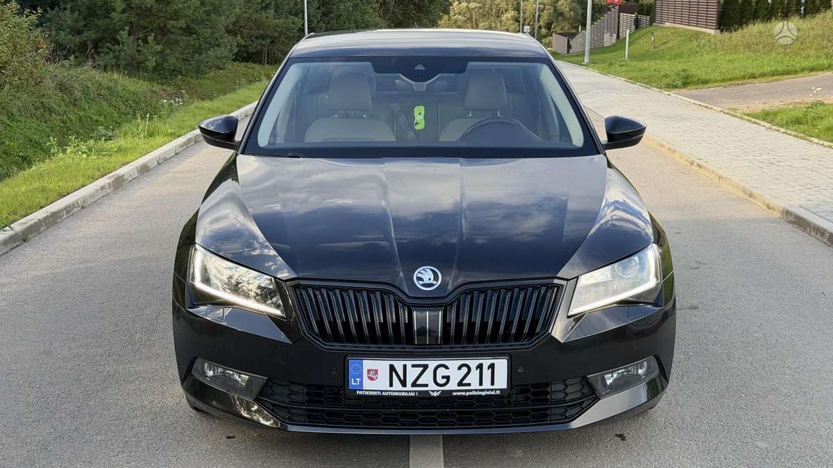 Skoda Superb, 2.0 l., hatchback