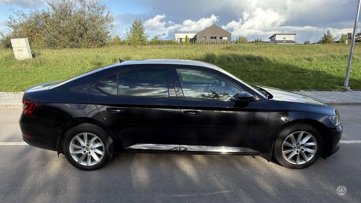 Skoda Superb, 2.0 l., Хэтчбек