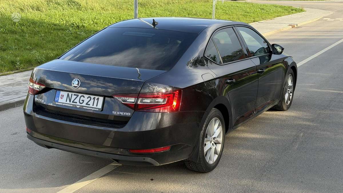 Skoda Superb, 2.0 l., Хэтчбек