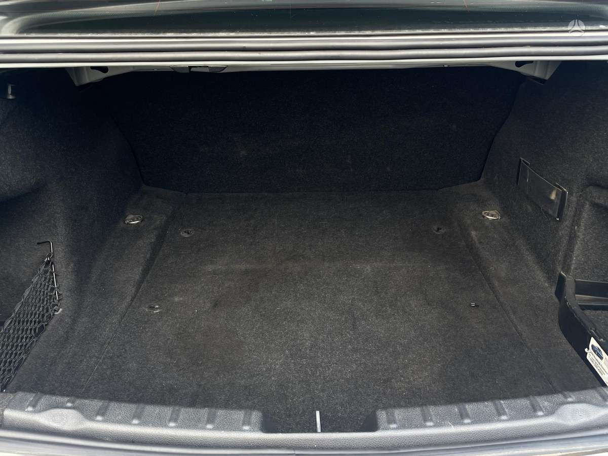 BMW 320, 2.0 l., Седан