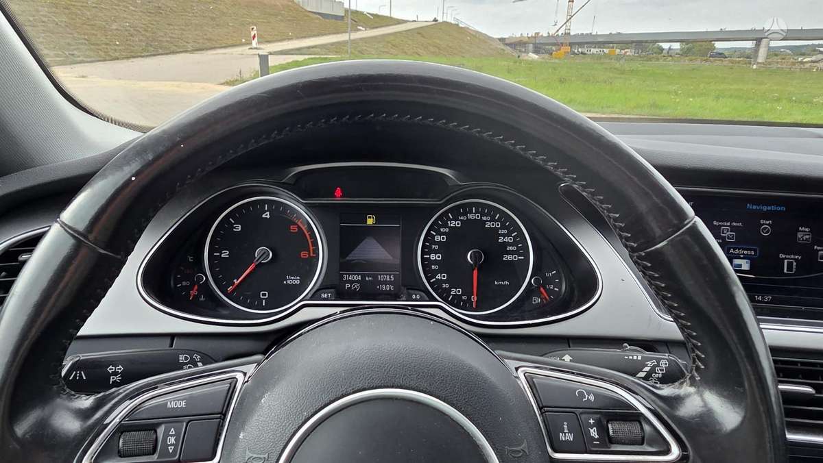 Audi A4, 2.0 l., universalas