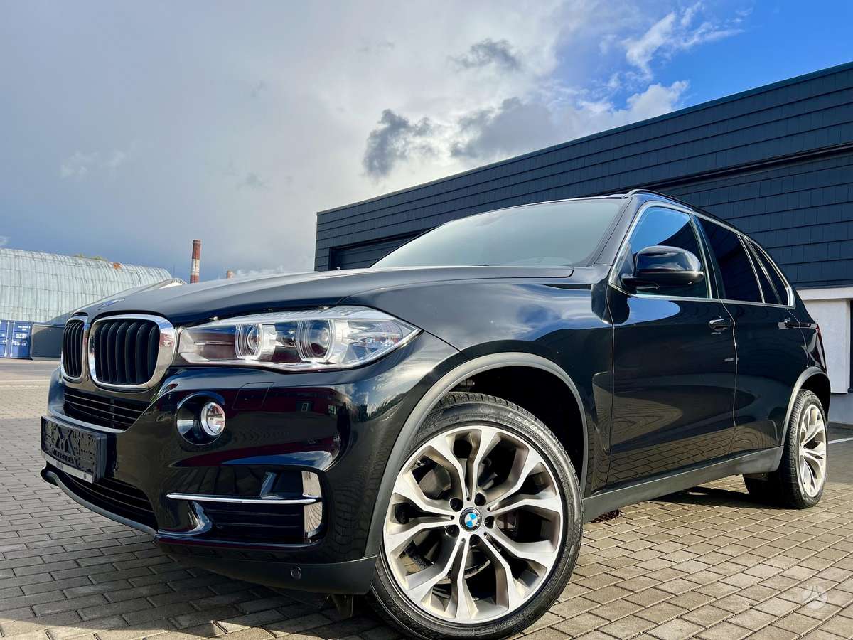 BMW X5, 2.0 l., off-road / crossover