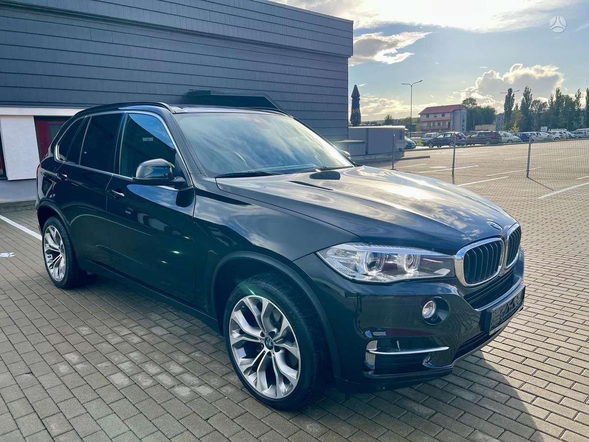 BMW X5, 2.0 l., off-road / crossover