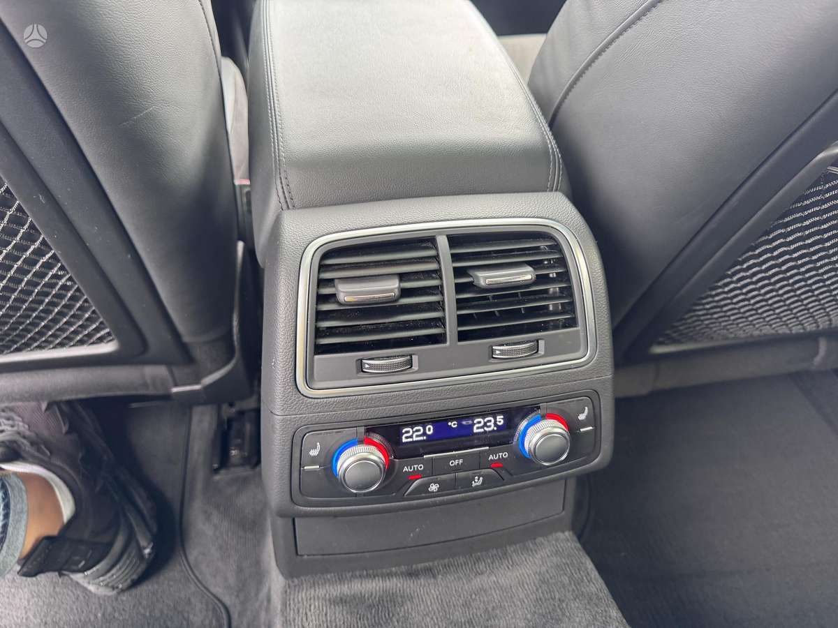 Audi A6, 2.0 l., universalas