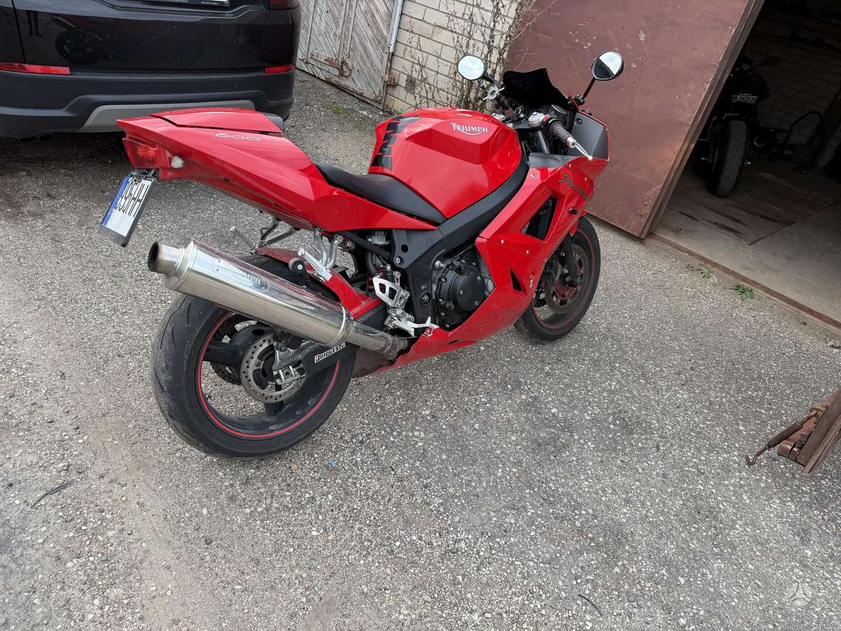 Triumph Daytona 600cc, спортбайки / superbikes