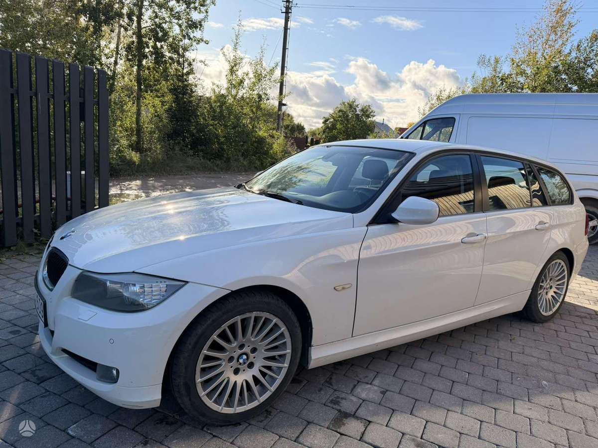 BMW 320, 2.0 l., wagon