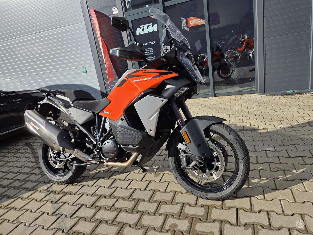KTM Super Adventure 1350cc, enduro / adventure