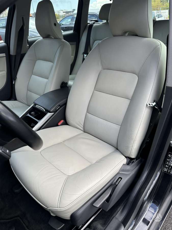 Volvo V70, 2.0 l., Универсал