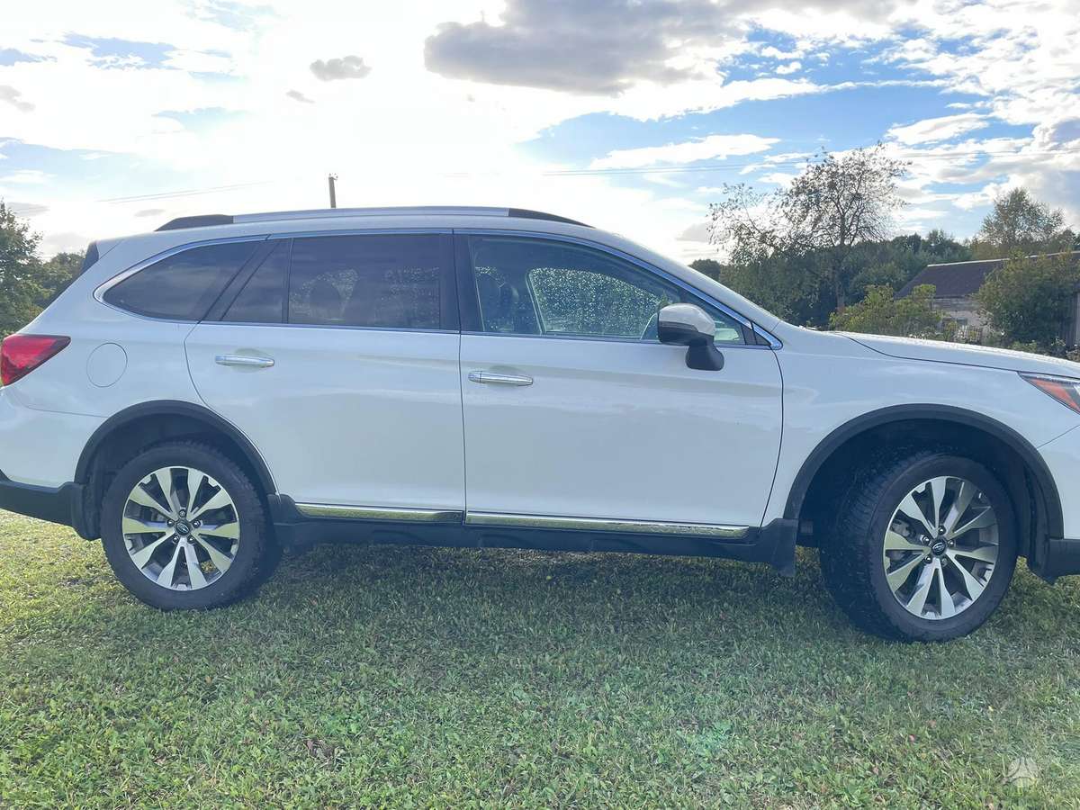 Subaru Outback, 3.6 l., mpv / minivan
