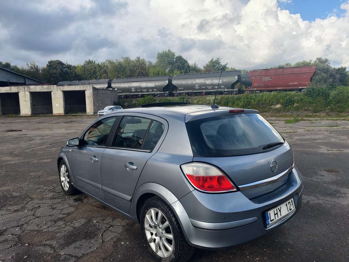 Opel Astra, 1.9 l., Хэтчбек