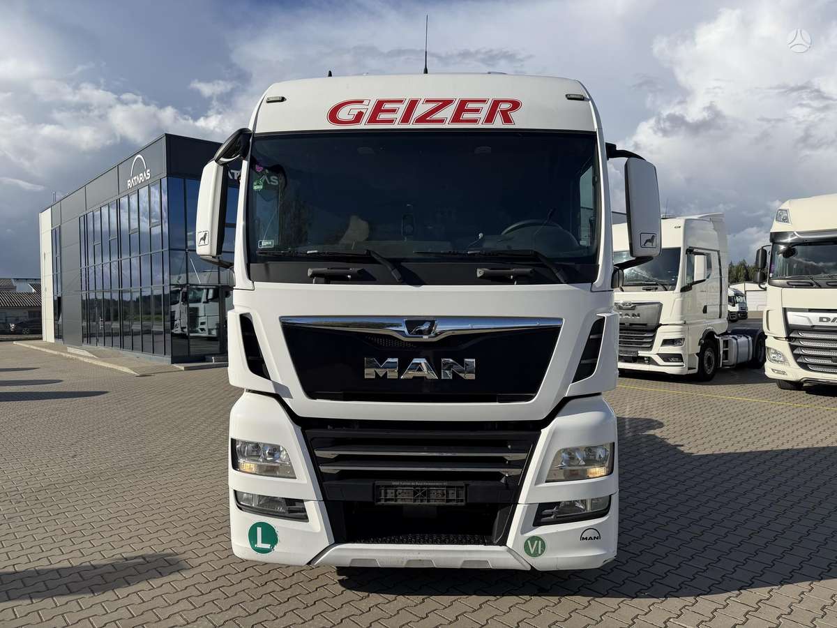 MAN TGX 18.470, 2 miegamosios vietos