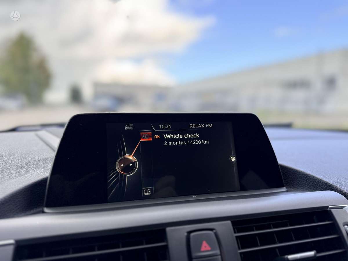 BMW 120, 2.0 l., Хэтчбек