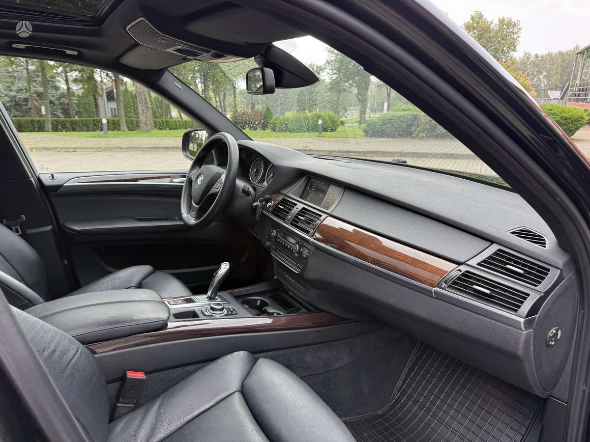 BMW X5, 3.0 l., Внедорожник / Кроссовер