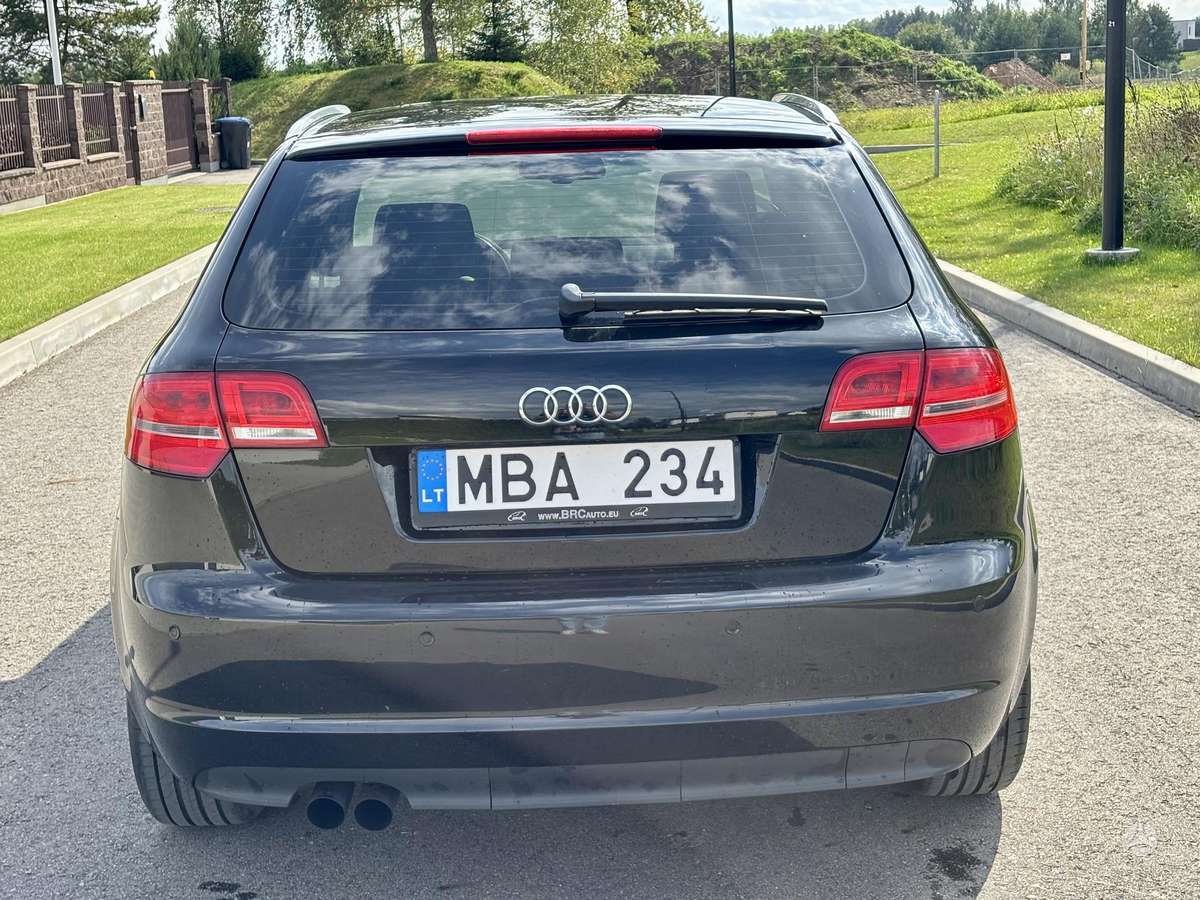 Audi A3, 1.8 l., Хэтчбек