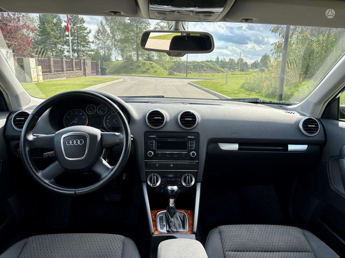 Audi A3, 1.8 l., Хэтчбек