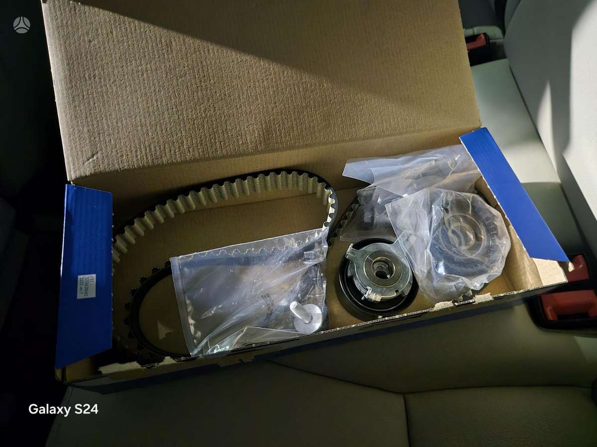 Volvo XC60, 2.0 l., Внедорожник / Кроссовер