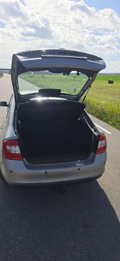 Skoda Rapid, 1.2 l., hatchback