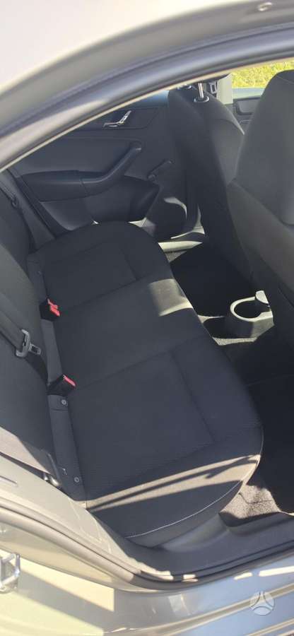 Skoda Rapid, 1.2 l., Хэтчбек