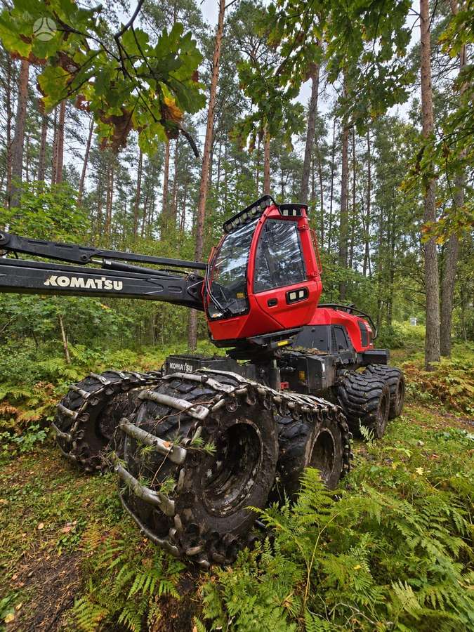 Komatsu XH901-5, forest tractors