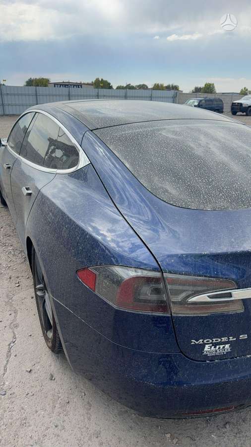 Tesla Model S, 90 kWh, hečbekas